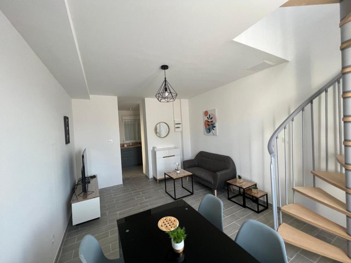 180B - Duplex T2 Tout Confort - Wifi Netflix Le Gond-Pontouvre 외부 사진